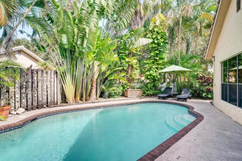 House in Cooper City, Florida 4 bedrooms, 182.65 sq.m. № 1660077 - photo 3