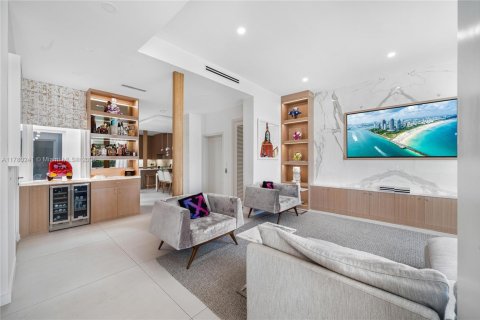 Condominio en venta en Miami Beach, Florida, 4 dormitorios, 350.33 m2 № 1868583 - foto 6