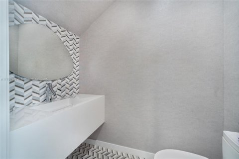 Condominio en venta en Miami Beach, Florida, 4 dormitorios, 350.33 m2 № 1868583 - foto 24