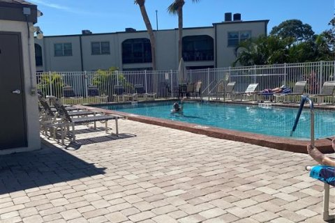 Condominio en venta en Seminole, Florida, 2 dormitorios, 85.47 m2 № 1619297 - foto 5