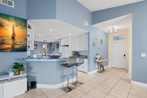 Condominio en alquiler en Sun City Center, Florida, 2 dormitorios, 144.56 m2 № 1902352 - foto 13