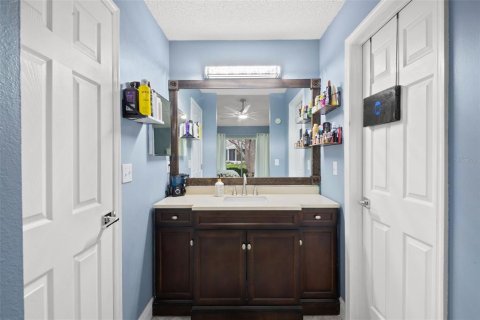 Condominio en alquiler en Sun City Center, Florida, 2 dormitorios, 144.56 m2 № 1902352 - foto 29