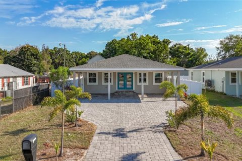 Villa ou maison à Palmetto, Floride 3 chambres, 127.83 m2 № 2148158