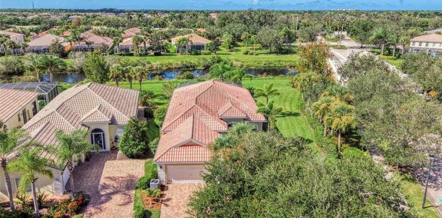 Casa en Sarasota, Florida 3 dormitorios, 186.55 m2 № 2430992