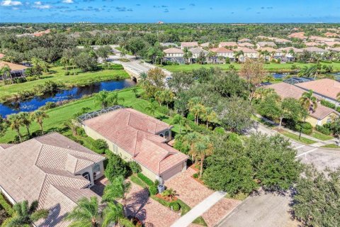 Casa en venta en Sarasota, Florida, 3 dormitorios, 186.55 m2 № 2430992 - foto 4