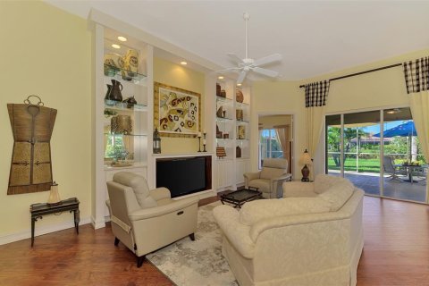 Casa en venta en Sarasota, Florida, 3 dormitorios, 186.55 m2 № 2430992 - foto 14