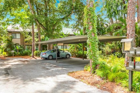Condo in Sarasota, Florida, 2 bedrooms  № 2379191 - photo 7