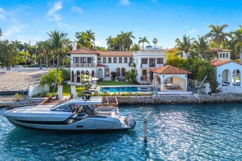 Villa ou maison à vendre à Miami Beach, Floride: 8 chambres, 1050.45 m2 № 2037629 - photo 5