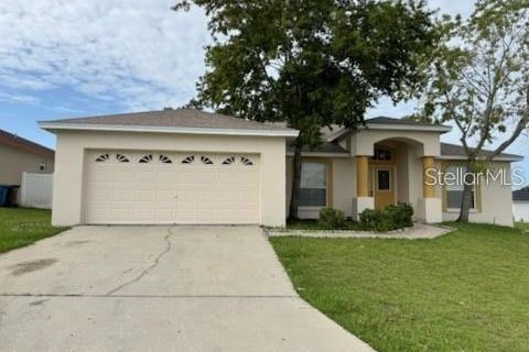 House in Davenport, Florida 3 bedrooms, 172.71 sq.m. № 2361080