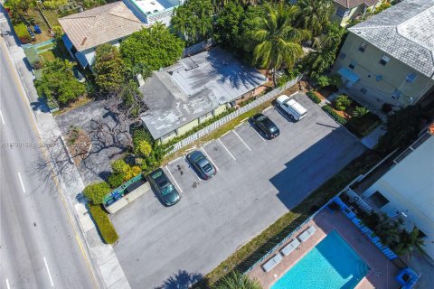 Immobilier commercial à vendre à Surfside, Floride № 1712903 - photo 4
