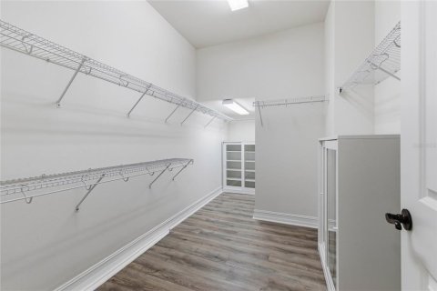 Villa ou maison à vendre à Wesley Chapel, Floride: 5 chambres, 292.74 m2 № 2093184 - photo 20