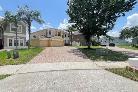 House in Winter Garden, Florida 5 bedrooms, 321.63 sq.m. № 2199158 - photo 5