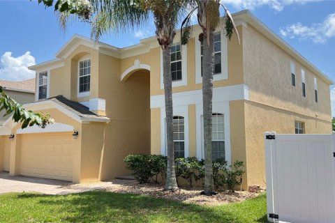 House in Winter Garden, Florida 5 bedrooms, 321.63 sq.m. № 2199158 - photo 4