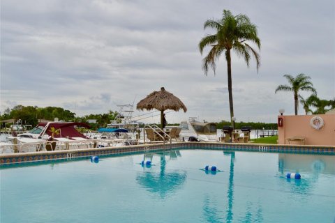 Condo in Clearwater, Florida, 2 bedrooms  № 1798226 - photo 19