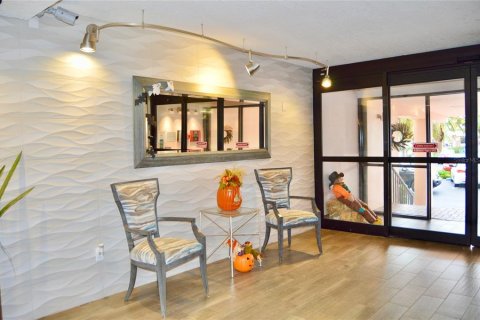 Condo in Clearwater, Florida, 2 bedrooms  № 1798226 - photo 13