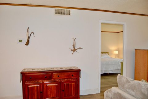 Condo in Clearwater, Florida, 2 bedrooms  № 1798226 - photo 7
