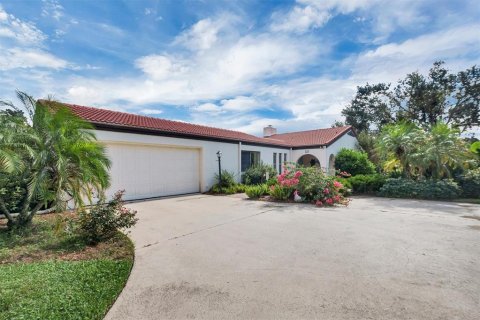 House in Lake Wales, Florida 2 bedrooms, 136.38 sq.m. № 2419617 - photo 4