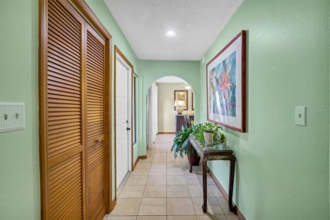 House in Lake Wales, Florida 2 bedrooms, 136.38 sq.m. № 2419617 - photo 6