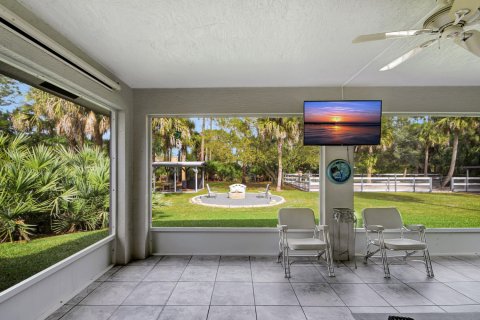 Casa en venta en Loxahatchee Groves, Florida, 5 dormitorios, 185.8 m2 № 1102397 - foto 1