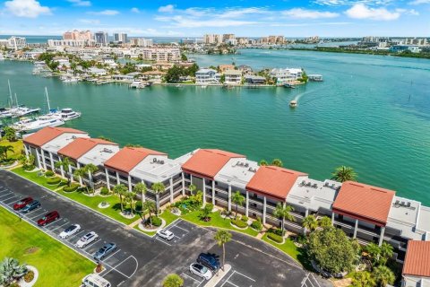 Condo in Clearwater, Florida, 2 bedrooms № 2349941 - photo 26