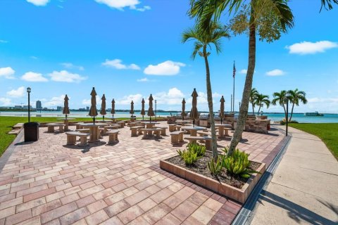 Condo in Clearwater, Florida, 2 bedrooms № 2349941 - photo 20