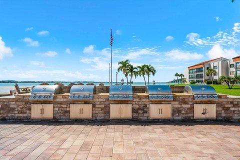 Condo in Clearwater, Florida, 2 bedrooms № 2349941 - photo 19