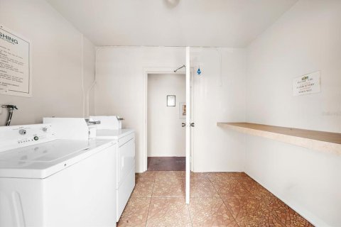 Condo in Clearwater, Florida, 2 bedrooms № 2349941 - photo 23