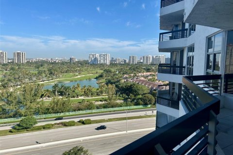 Condo in Aventura, Florida, 2 bedrooms  № 2052866 - photo 4