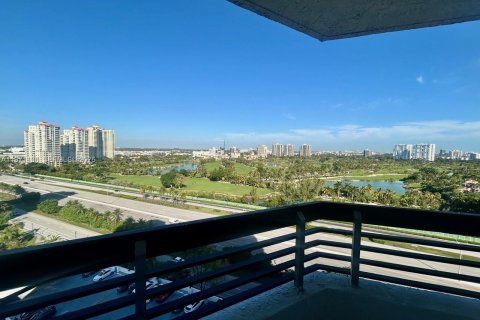 Condo in Aventura, Florida, 2 bedrooms  № 2052866 - photo 5
