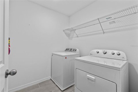 Touwnhouse à vendre à Kissimmee, Floride: 3 chambres, 178.19 m2 № 2304931 - photo 24