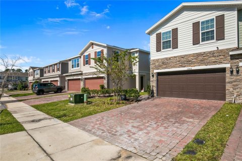 Touwnhouse à 100 LAS OLAS à Kissimmee, Floride 3 chambres, 178.19 m2 № 2304931