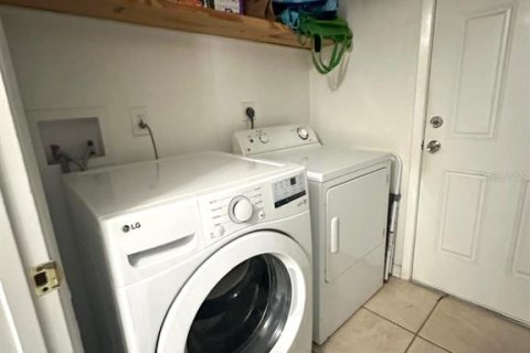 Купить виллу или дом в Орландо, Флорида 6 комнат, 108.7м2, № 2142834 - фото 26
