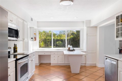 Casa en venta en Pinecrest, Florida, 3 dormitorios, 194.07 m2 № 1982576 - foto 6