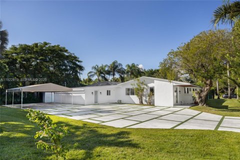 Casa en venta en Pinecrest, Florida, 3 dormitorios, 194.07 m2 № 1982576 - foto 21