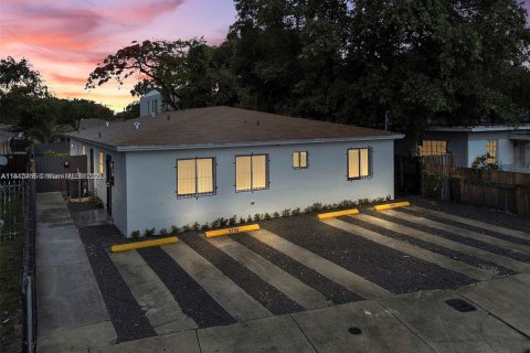 Villa ou maison à louer à Miami, Floride: 4 chambres № 1836776 - photo 7