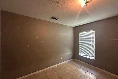 House in Davenport, Florida 4 bedrooms, 246.66 sq.m. № 1914997 - photo 21