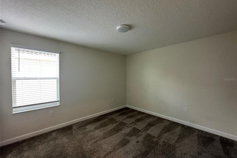 House in Davenport, Florida 4 bedrooms, 246.66 sq.m. № 1914997 - photo 30
