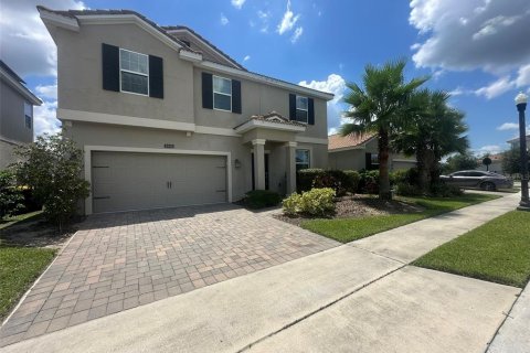 House in Davenport, Florida 4 bedrooms, 246.66 sq.m. № 1914997 - photo 3