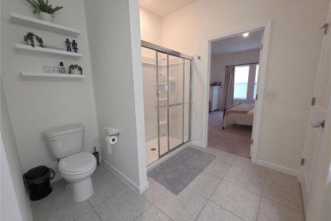 House in Sanford, Florida 4 bedrooms, 179.49 sq.m. № 2237655 - photo 24