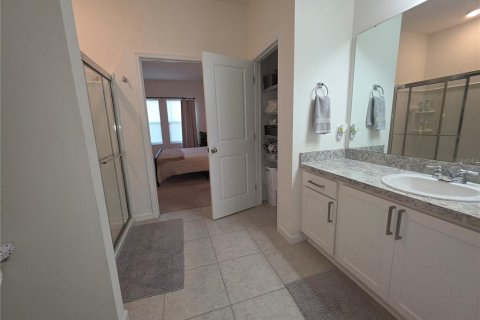 House in Sanford, Florida 4 bedrooms, 179.49 sq.m. № 2237655 - photo 20