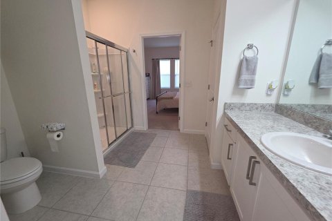 House in Sanford, Florida 4 bedrooms, 179.49 sq.m. № 2237655 - photo 18