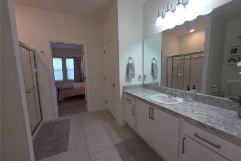 House in Sanford, Florida 4 bedrooms, 179.49 sq.m. № 2237655 - photo 19