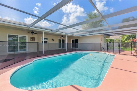 Villa ou maison à Coral Springs, Floride 3 chambres, 147.34 m2 № 2082460