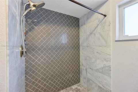 Villa ou maison à vendre à Coral Springs, Floride: 3 chambres, 147.34 m2 № 2082460 - photo 12