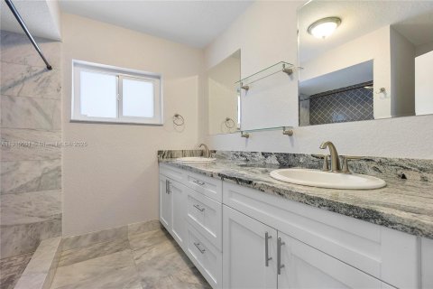 Villa ou maison à vendre à Coral Springs, Floride: 3 chambres, 147.34 m2 № 2082460 - photo 11