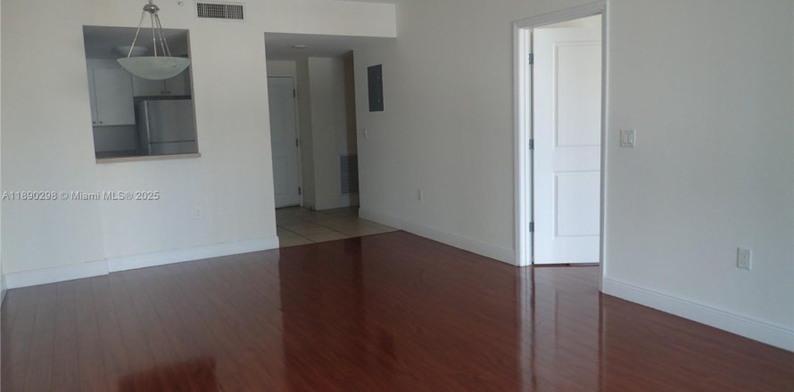 Condo à Miami, Floride, 1 chambre  № 1943523