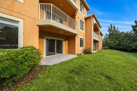 Copropriété à louer à Davie, Floride: 2 chambres, 109.9 m2 № 1986807 - photo 20