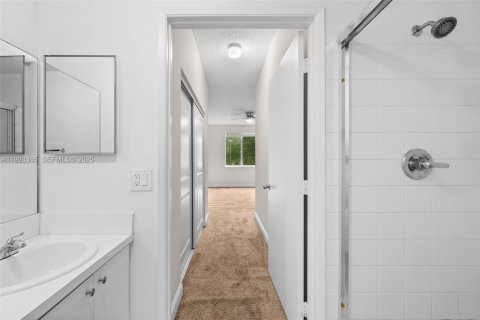 Copropriété à louer à Davie, Floride: 2 chambres, 109.9 m2 № 1986807 - photo 18