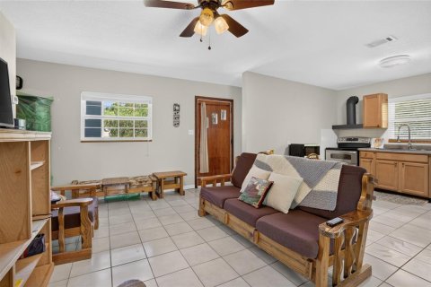 House in DeBary, Florida 2 bedrooms, 75.99 sq.m. № 2237336 - photo 7
