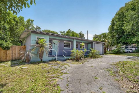 House in DeBary, Florida 2 bedrooms, 75.99 sq.m. № 2237336 - photo 4